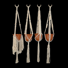 Load image into Gallery viewer, Macrame Plant Hanger - Mini Blanche
